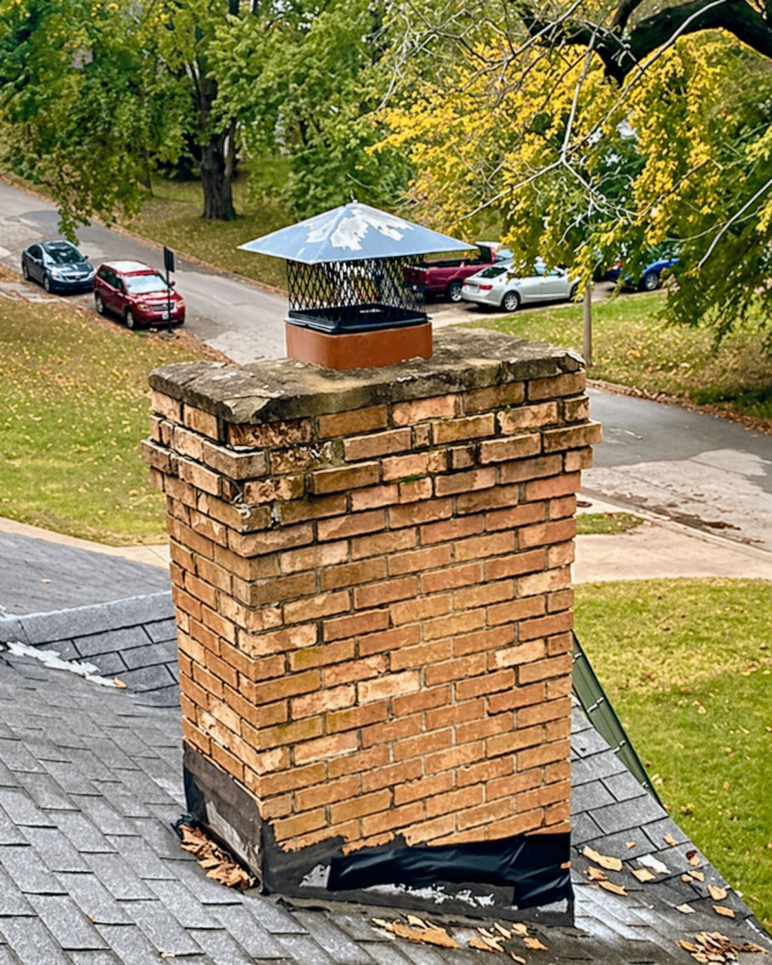 Damaged chimney before repair β Indianapolis, IN